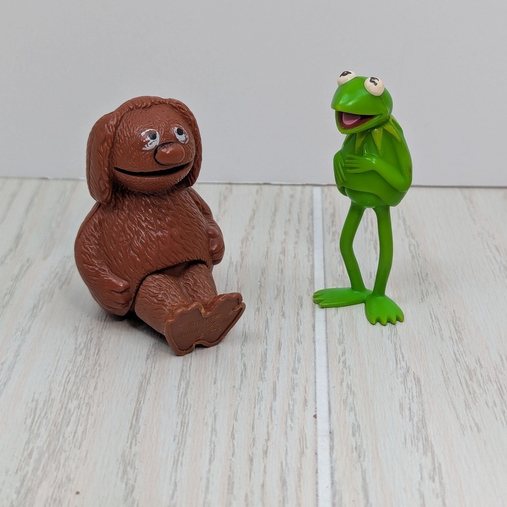 HA! Inc Jim Henson Muppets Figures Kermit Frog Rowlf Brown dog 1977 1978 Vintage